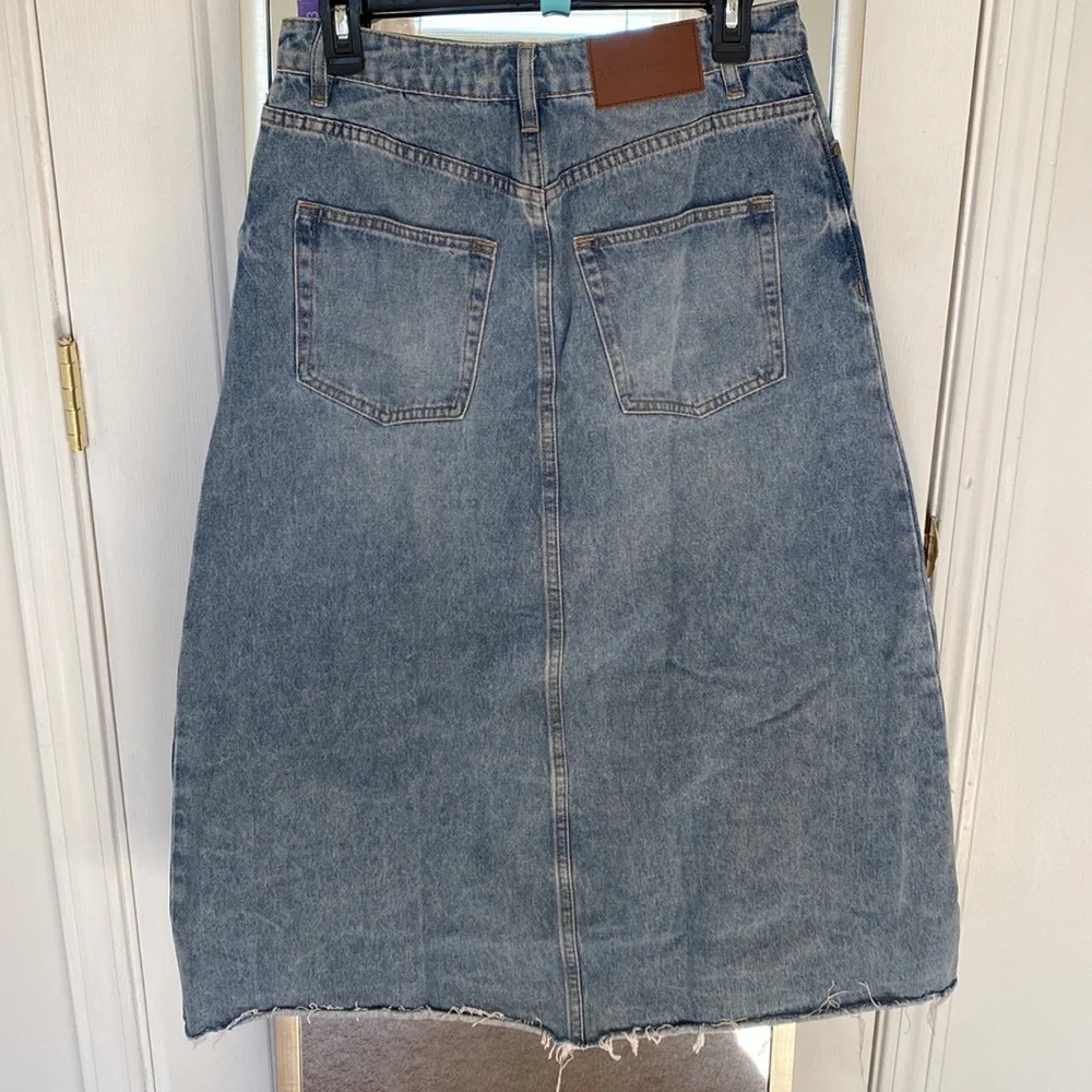 Main Street Exchange “Brooke” A-Line Midi Denim Skirt - Picture 7 of 9